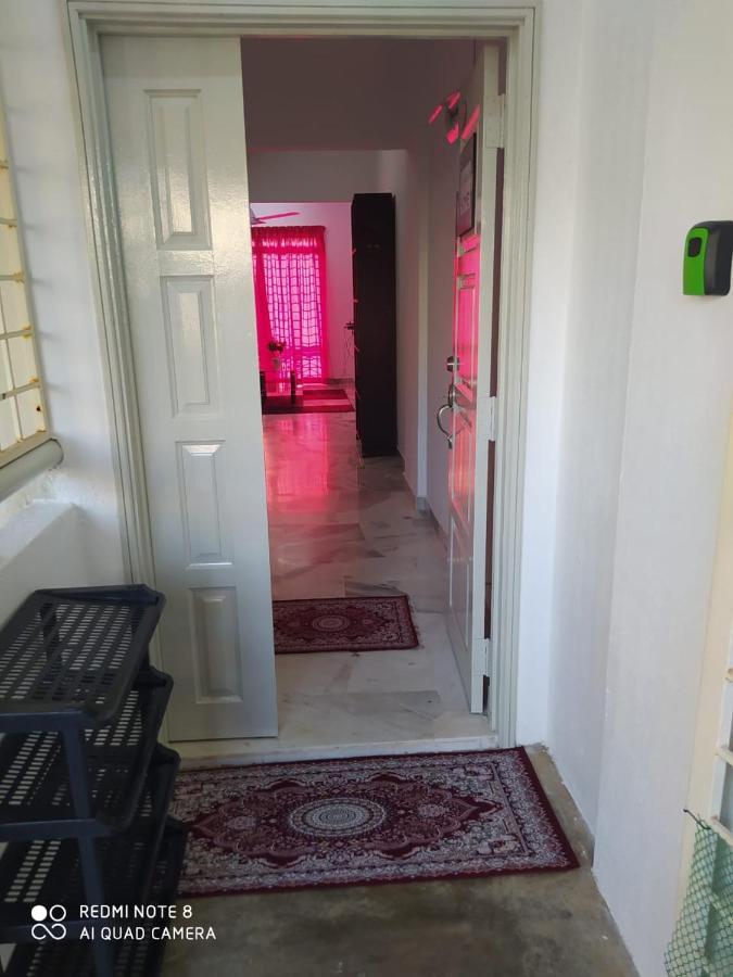 Pd Laguna Homestay Red Port Dickson Eksteriør bilde